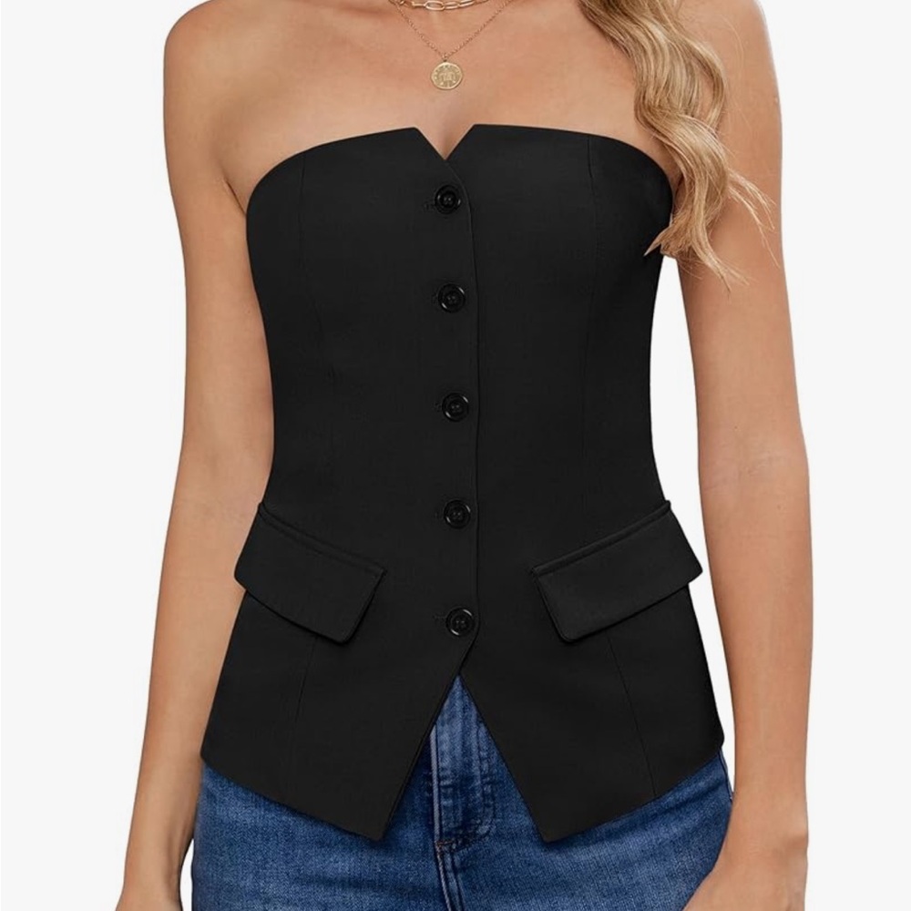 Elegant Black Women's strapless vest totally on trend
